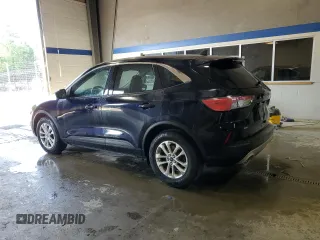 2021 Ford Escape SE z VIN 1FMCU0G60MUA68241, wystawiony jako Copart lot #57090665 z przebiegiem 127 851 mil mil oraz Czysty tytuł • Clean title. Historia ofert i sprzedaży dostępna na DreamBid. Obrazek 2.