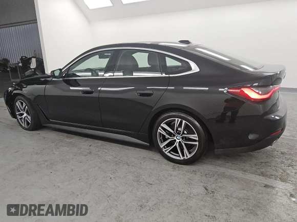2024 BMW 4 Series 430i with VIN WBA63AV08RFS57320, listed as a Copart auction lot 48373115 with 29,492 mi miles and Clean Title. Bid and sale history available at carsss.com. Image 2.
