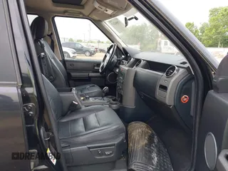 2006 Land Rover LR3 SE with VIN SALAE25436A403902, listed as a IAAI auction lot 42680247 with 111,605 mi miles and . Bid and sale history available at DreamBid. Image 5.
