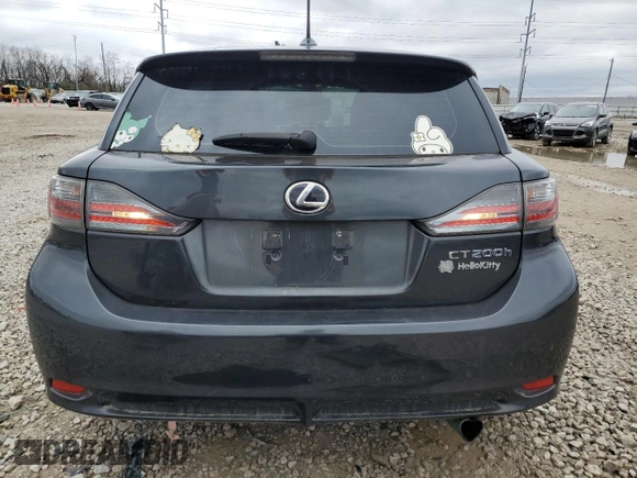 2011 Lexus CT 200h z VIN JTHKD5BH3B2004045, wystawiony jako Copart lot #51083395 z przebiegiem 155 267 mil mil oraz Szkoda całkowita • Salvage title. Historia ofert i sprzedaży dostępna na DreamBid. Obrazek 6.