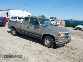 1998 Chevrolet Silverado 1500 with VIN 2GCEC19R7W1191255, listed as a IAAI auction lot 41993017 with 175,742 mi miles and . Bid and sale history available at DreamBid. Image 1.