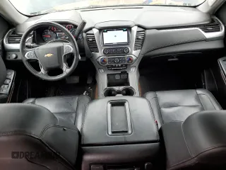 2019 Chevrolet Tahoe LT z VIN 1GNSCBKC6KR393012, wystawiony jako Copart lot #52938425 z przebiegiem 87 090 mil mil oraz Czysty tytuł • Clean title. Historia ofert i sprzedaży dostępna na DreamBid. Obrazek 8.