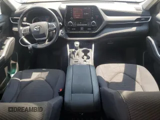 2022 Toyota Highlander LE with VIN 5TDBZRBH3NS175711, listed as a Copart auction lot 58722515 with 43,970 mi miles and Clean title. Bid and sale history available at DreamBid. Image 8.