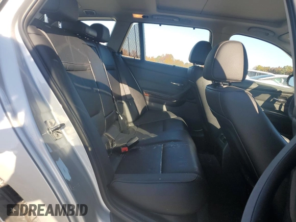 2012 BMW 3 Series 328i xDrive with VIN WBAUU3C53CA543482, listed as a Copart auction lot 77783264 with 68,931 mi miles and Salvage Title. Bid and sale history available at DreamBid. Image 10.