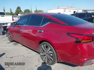 2019 Nissan Altima 2.5 Platinum with VIN 1N4BL4FV9KC100888, listed as a IAAI auction lot 41742079 with 88,212 mi miles. Bid and sale history available at carsss.com. Image 14.