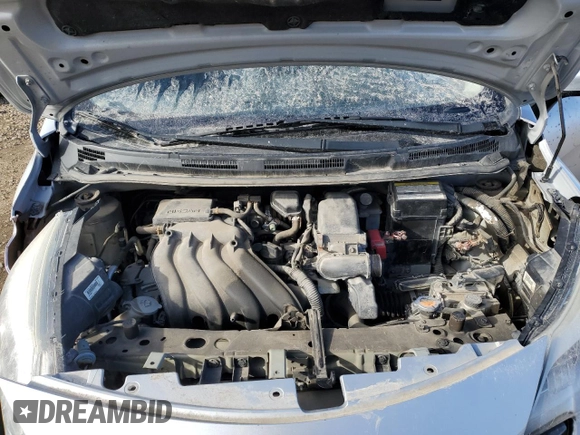 2015 Nissan Note SV z VIN 3N1CE2CP6FL360018, wystawiony jako Copart lot #77185904 z przebiegiem 157 196 mil mil oraz Szkoda całkowita • Salvage title. Historia ofert i sprzedaży dostępna na DreamBid. Obrazek 11.