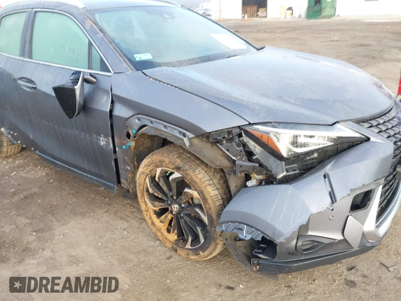 2020 Lexus UX 250h with VIN JTHP9JBH5L2023035, listed as a IAAI auction lot 41226475 with 40,901 mi miles and . Bid and sale history available at DreamBid. Image 6.