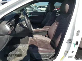 2022 Genesis G70 3.3T с VIN KMTG54TE7NU088173, выставлен на аукционе Copart как лот 52616255 с пробегом 24 372 миль миль и Списание • Salvage title. История ставок и продаж доступна на DreamBid. Изображение 7.