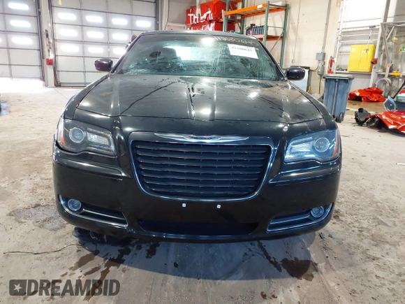 2014 Chrysler 300 with VIN 2C3CCAGG9EH273653, listed as a IAAI auction lot 41280645 with 82,125 mi miles. Bid and sale history available at carsss.com. Image 13.