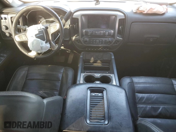 2019 GMC Sierra 3500HD Denali z VIN 1GT42WEY4KF241556, wystawiony jako Copart lot #42368875 z przebiegiem Nie podano mil oraz Szkody całkowita. Historia ofert i sprzedaży dostępna na DreamBid. Obrazek 8.
