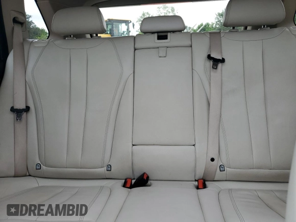 2014 BMW X5 xDrive35i z VIN 5UXKR0C51E0C25560, wystawiony jako Copart lot #55336315 z przebiegiem 198 135 mil mil oraz Czysty tytuł • Clean title. Historia ofert i sprzedaży dostępna na DreamBid. Obrazek 10.