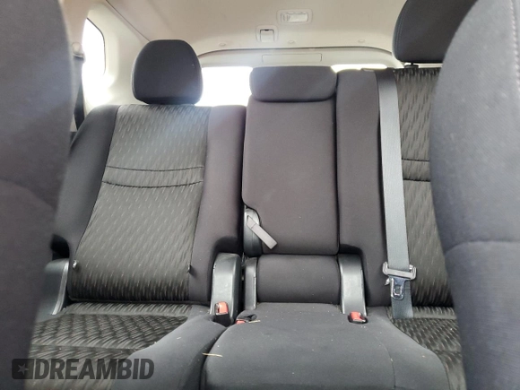 2017 Nissan Rogue SV z VIN 5N1AT2MT9HC879208, wystawiony jako Copart lot #50619795 z przebiegiem 110 991 mil mil oraz Szkoda całkowita • Salvage title. Historia ofert i sprzedaży dostępna na DreamBid. Obrazek 10.
