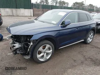 2021 Audi Q5 Premium Plus with VIN WA1BAAFY6M2059311, listed as a IAAI auction lot 41909864 with 44,059 mi miles. Bid and sale history available at carsss.com. Image 18.