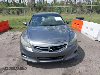 2011 Honda Accord EX z VIN 1HGCS1B73BA011242, wystawiony jako IAAI lot #41855128 z przebiegiem 135 817 mil mil oraz . Historia ofert i sprzedaży dostępna na DreamBid. Obrazek 12.