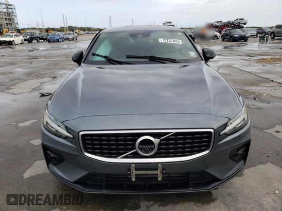 2019 Volvo S60 R-Design with VIN 7JRA22TM8KG015933, listed as a Copart auction lot 78727043 with 44,512 mi miles. Bid and sale history available at carsss.com. Image 5.