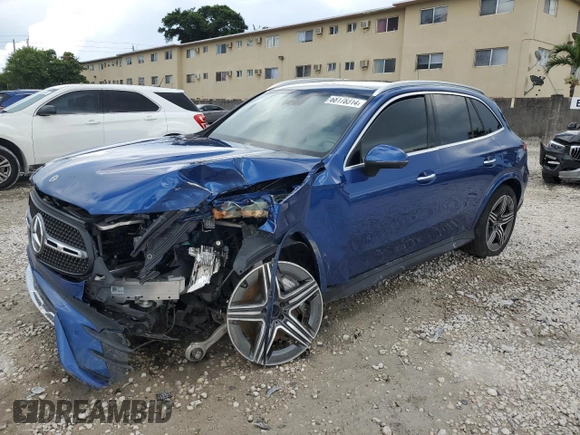2023 Mercedes-Benz GLC with VIN W1NKM4GBXPU000899, listed as a Copart auction lot 68178314 with 13,353 mi miles and Salvage Title. Bid and sale history available at carsss.com. Image 1.