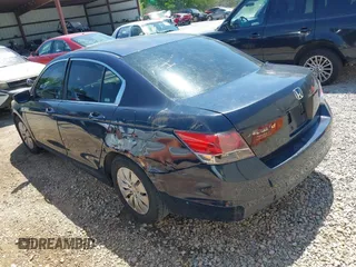 2008 Honda Accord LX z VIN JHMCP26388C049879, wystawiony jako IAAI lot #42058469 z przebiegiem 196 513 mil mil oraz . Historia ofert i sprzedaży dostępna na DreamBid. Obrazek 3.
