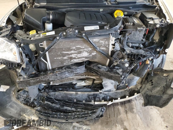 2014 Chrysler Town & Country Touring L z VIN 2C4RC1CG9ER464639, wystawiony jako Copart lot #60849185 z przebiegiem 87 217 mil mil oraz Szkoda całkowita • Salvage title. Historia ofert i sprzedaży dostępna na DreamBid. Obrazek 12.