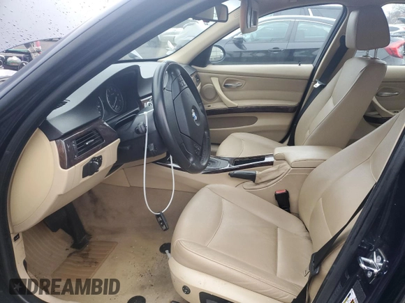 2008 BMW 3 Series 328xi with VIN WBAVC73548KP37504, listed as a Copart auction lot 49310615 with 108,513 mi miles and Salvage Title. Bid and sale history available at carsss.com. Image 7.