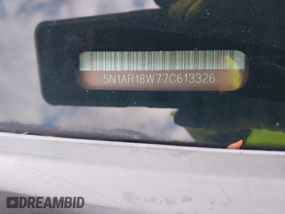 2007 Nissan Pathfinder SE z VIN 5N1AR18W77C613326, wystawiony jako IAAI lot #40773435 z przebiegiem 153 858 mil mil oraz . Historia ofert i sprzedaży dostępna na DreamBid. Obrazek 9.