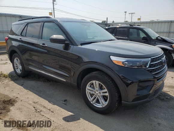2022 Ford Explorer XLT with VIN 1FMSK8DH7NGC20702, listed as a Copart auction lot 60247555 with 15,278 mi miles and Salvage title. Bid and sale history available at DreamBid. Image 4.