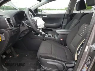 2018 Kia Sportage LX z VIN KNDPMCAC3J7429624, wystawiony jako Copart lot #56850285 z przebiegiem 58 684 mil mil oraz Szkoda całkowita • Salvage title. Historia ofert i sprzedaży dostępna na DreamBid. Obrazek 7.