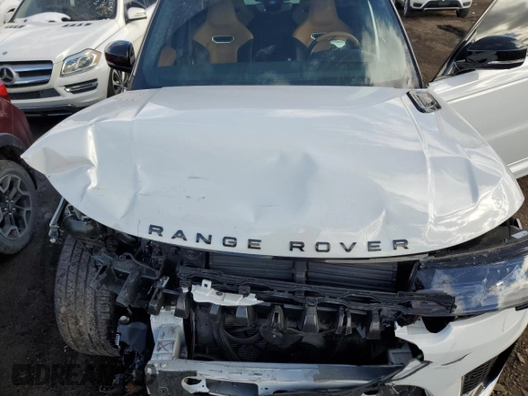 2022 Land Rover Range Rover Sport SVR z VIN SALWZ2RE3NA228966, wystawiony jako Copart lot #42613085 z przebiegiem 14 449 mil mil oraz Szkody całkowita. Historia ofert i sprzedaży dostępna na DreamBid. Obrazek 12.