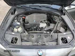 2014 BMW 5 Series 528i z VIN WBA5A5C56ED512012, wystawiony jako Copart lot #54426355 z przebiegiem 101 531 mil mil oraz Szkoda całkowita • Salvage title. Historia ofert i sprzedaży dostępna na DreamBid. Obrazek 11.