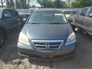 2005 Honda Odyssey EX with VIN 5FNRL38415B009502, listed as a Copart auction lot 53872455 with 205,051 mi miles and Salvage title. Bid and sale history available at DreamBid. Image 5.