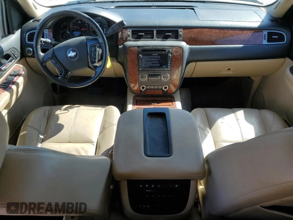 2008 Chevrolet Suburban Commercial with VIN 1GNFC16018R209521, listed as a Copart auction lot 76571044 with 251,229 mi miles and Salvage Title. Bid and sale history available at carsss.com. Image 8.