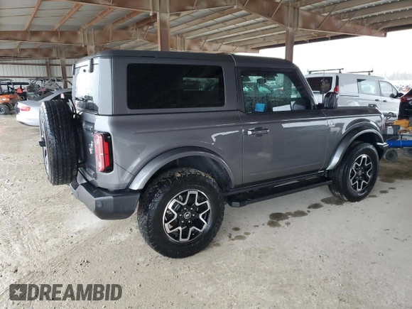 2023 Ford Bronco with VIN 1FMDE5CH0PLB19978, listed as a Copart auction lot 88304225 with 4,303 mi miles and Salvage Title. Bid and sale history available at carsss.com. Image 3.