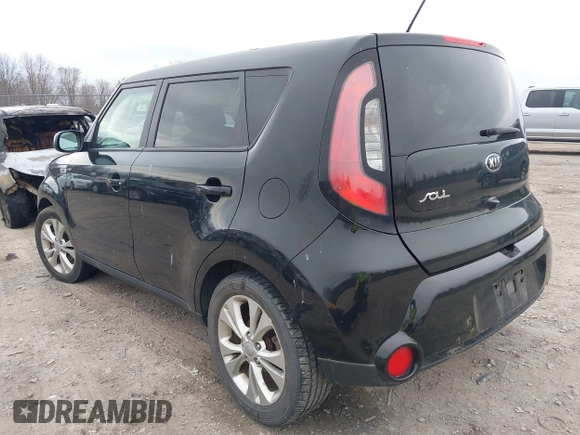2016 Kia Soul + with VIN KNDJP3A50G7343758, listed as a IAAI auction lot 41908741 with 62,000 mi miles. Bid and sale history available at carsss.com. Image 3.