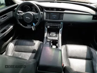 2017 Jaguar XF 35t Prestige with VIN SAJBK4BV0HCY50645, listed as a Copart auction lot 59302804 with 108,215 mi miles and Clean Title. Bid and sale history available at carsss.com. Image 8.