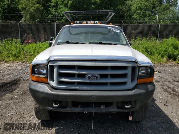 1999 Ford F-250 XL с VIN 1FTNX21F2XEC97057, выставлен на аукционе Copart как лот 57229085 с пробегом 352 998 миль миль и Списание • Salvage title. История ставок и продаж доступна на DreamBid. Изображение 5.