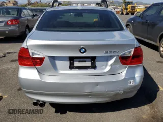 2006 BMW 3 Series 330i with VIN WBAVB33596PS17634, listed as a Copart auction lot 47486315 with 132,202 mi miles and Clean Title. Bid and sale history available at carsss.com. Image 6.