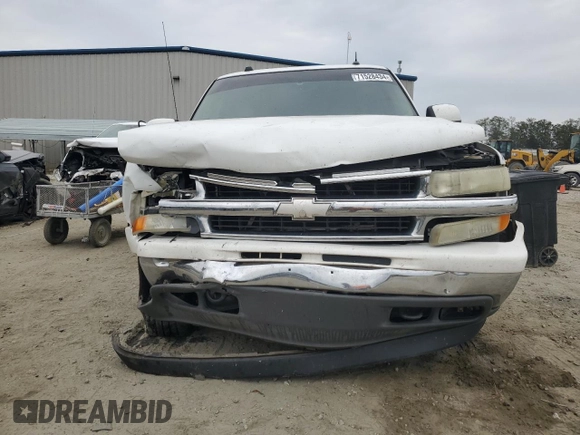 2005 Chevrolet Suburban LT with VIN 1GNFK16Z85J134683, listed as a Copart auction lot 71528434 with 233,134 mi miles and Salvage Title. Bid and sale history available at carsss.com. Image 5.
