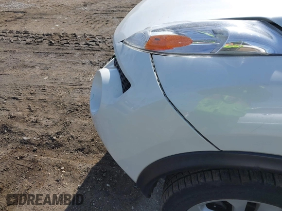 2013 Nissan Juke SL with VIN JN8AF5MV2DT226135, listed as a IAAI auction lot 41526382 with 99,069 mi miles. Bid and sale history available at carsss.com. Image 14.