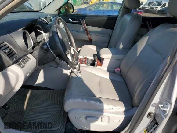 2012 Toyota Highlander Hybrid Limited with VIN JTEDC3EH1C2007813, listed as a Copart auction lot 69659804 with 89,635 mi miles and Clean Title. Bid and sale history available at carsss.com. Image 7.