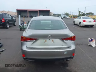 2018 Lexus IS 300 с VIN JTHBA1D22J5067449, выставлен на аукционе IAAI как лот 42130603 с пробегом 24 312 миль миль и . История ставок и продаж доступна на DreamBid. Изображение 17.