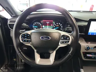 2023 Ford Explorer XLT z VIN 1FMSK8DH3PGB14248, wystawiony jako IAAI lot #42842415 z przebiegiem 32 092 mil mil oraz . Historia ofert i sprzedaży dostępna na DreamBid. Obrazek 25.