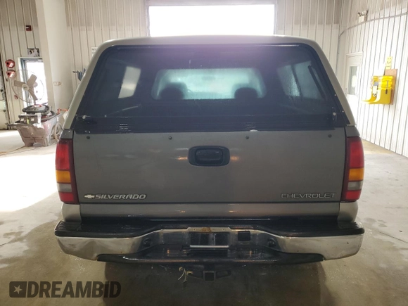 2002 Chevrolet Silverado 1500 LS with VIN 2GCEK19V821363383, listed as a Copart auction lot 54350055 with 174,589 mi miles and Salvage Title. Bid and sale history available at carsss.com. Image 6.