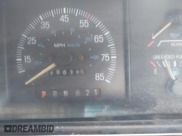 1989 Ford F-150 with VIN 2FTEF14N0KCA90438, listed as a IAAI auction lot 42448592 with 40,038 mi miles and . Bid and sale history available at DreamBid. Image 7.