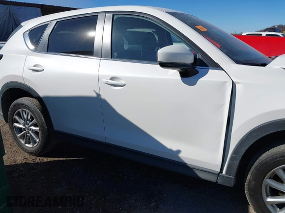 2022 Mazda CX-5 2.5 S Preferred Package with VIN JM3KFBCMXN1618680, listed as a IAAI auction lot 41686087 with 35,759 mi miles. Bid and sale history available at carsss.com. Image 14.