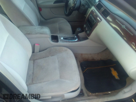 2007 Chevrolet Impala LS z VIN 2G1WB58KX79128035, wystawiony jako IAAI lot #39018709 z przebiegiem Nie podano mil oraz . Historia ofert i sprzedaży dostępna na DreamBid. Obrazek 5.