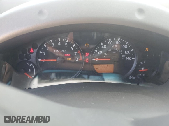 2020 Nissan Frontier SV z VIN 1N6ED0EA7LN707984, wystawiony jako Copart lot #49252205 z przebiegiem 47 629 mil mil oraz Czysty tytuł • Clean title. Historia ofert i sprzedaży dostępna na DreamBid. Obrazek 9.