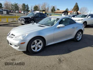 2008 Mercedes-Benz SLK-Class 3.0L with VIN WDBWK54F08F187697, listed as a Copart auction lot 47500965 with 111,885 mi miles and Salvage Title. Bid and sale history available at carsss.com. Image 1.