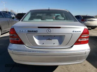 2003 Mercedes-Benz C 240 with VIN WDBRF81J33F318562, listed as a Copart auction lot 47246195 with 65,777 mi miles and Salvage title. Bid and sale history available at DreamBid. Image 6.