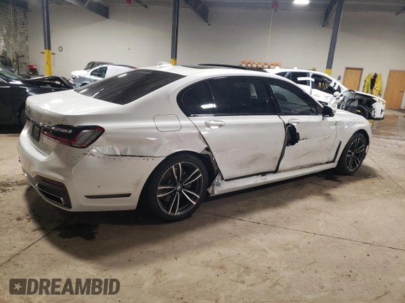 2020 BMW 7 Series 740i xDrive z VIN WBA7T4C04LGG62734, wystawiony jako Copart lot #54722014 z przebiegiem 77 203 mil mil oraz Szkoda całkowita • Salvage title. Historia ofert i sprzedaży dostępna na DreamBid. Obrazek 3.