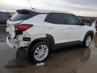 2021 Chevrolet TrailBlazer LS with VIN KL79MMS23MB034104, listed as a Copart auction lot 43014515 with 43,506 mi miles and Salvage Title. Bid and sale history available at carsss.com. Image 3.