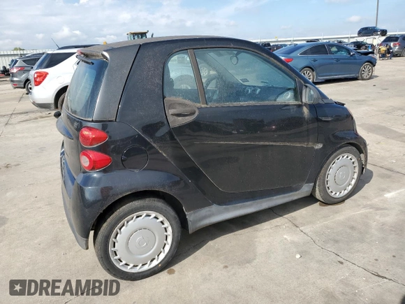 2013 Smart fortwo Pure z VIN WMEEJ3BA9DK678543, wystawiony jako Copart lot #72659984 z przebiegiem Nie podano mil oraz Czysty tytuł • Clean title. Historia ofert i sprzedaży dostępna na DreamBid. Obrazek 3.
